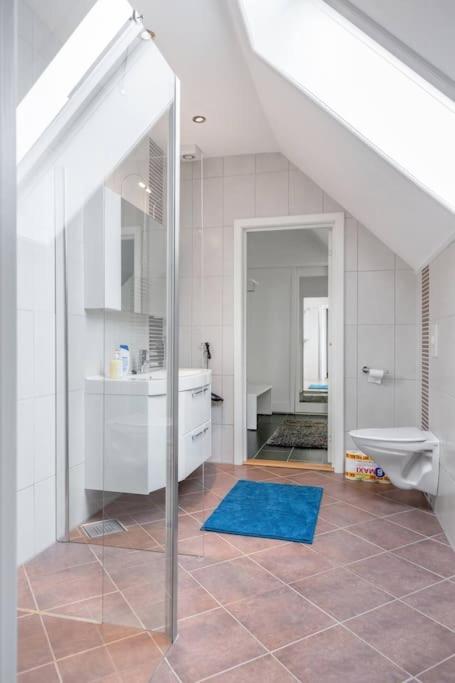 Apartment Penthouse By Brosundet, Free Parking Space *