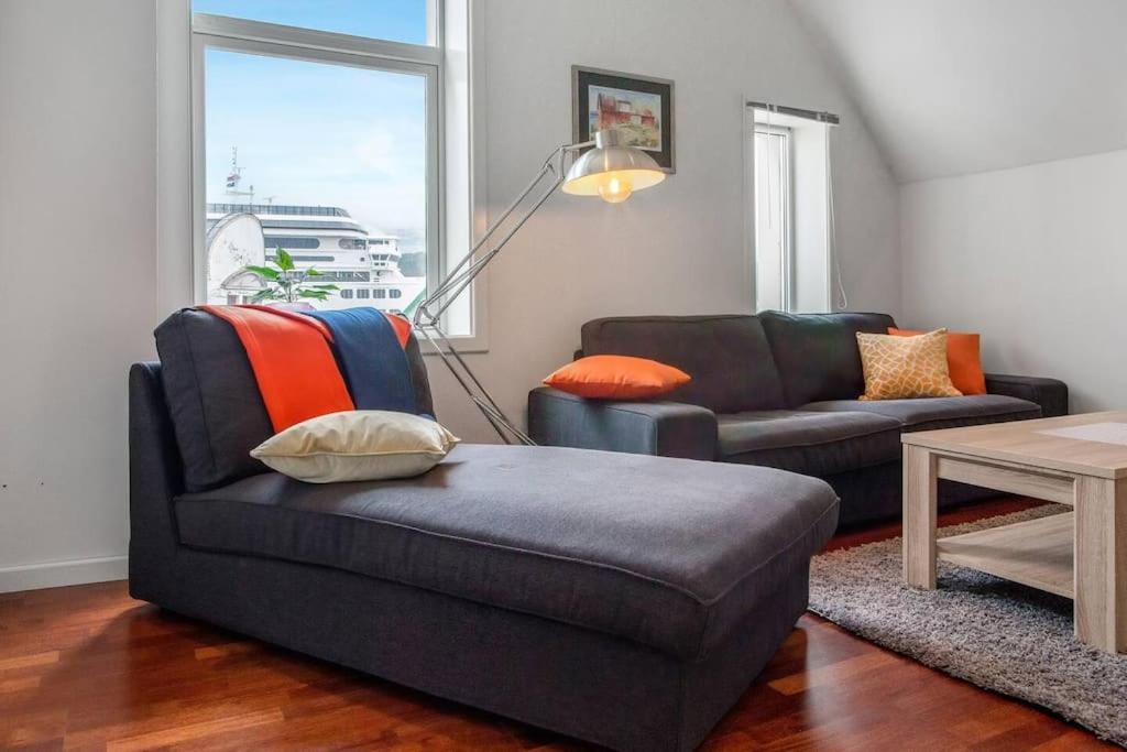 Penthouse By Brosundet, Free Parking Space * Ålesund
