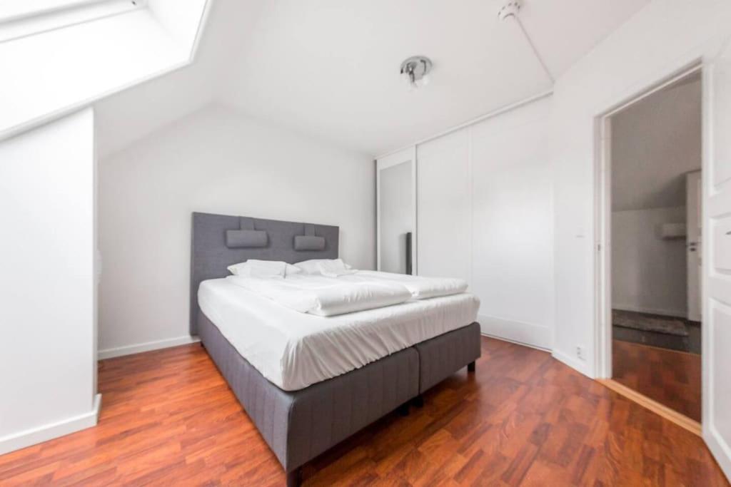 Penthouse By Brosundet, Free Parking Space Apartment Ålesund